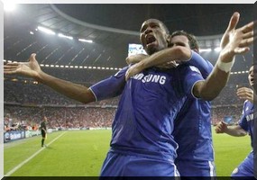 Drogba offre la Ligue des Champions à Chelsea