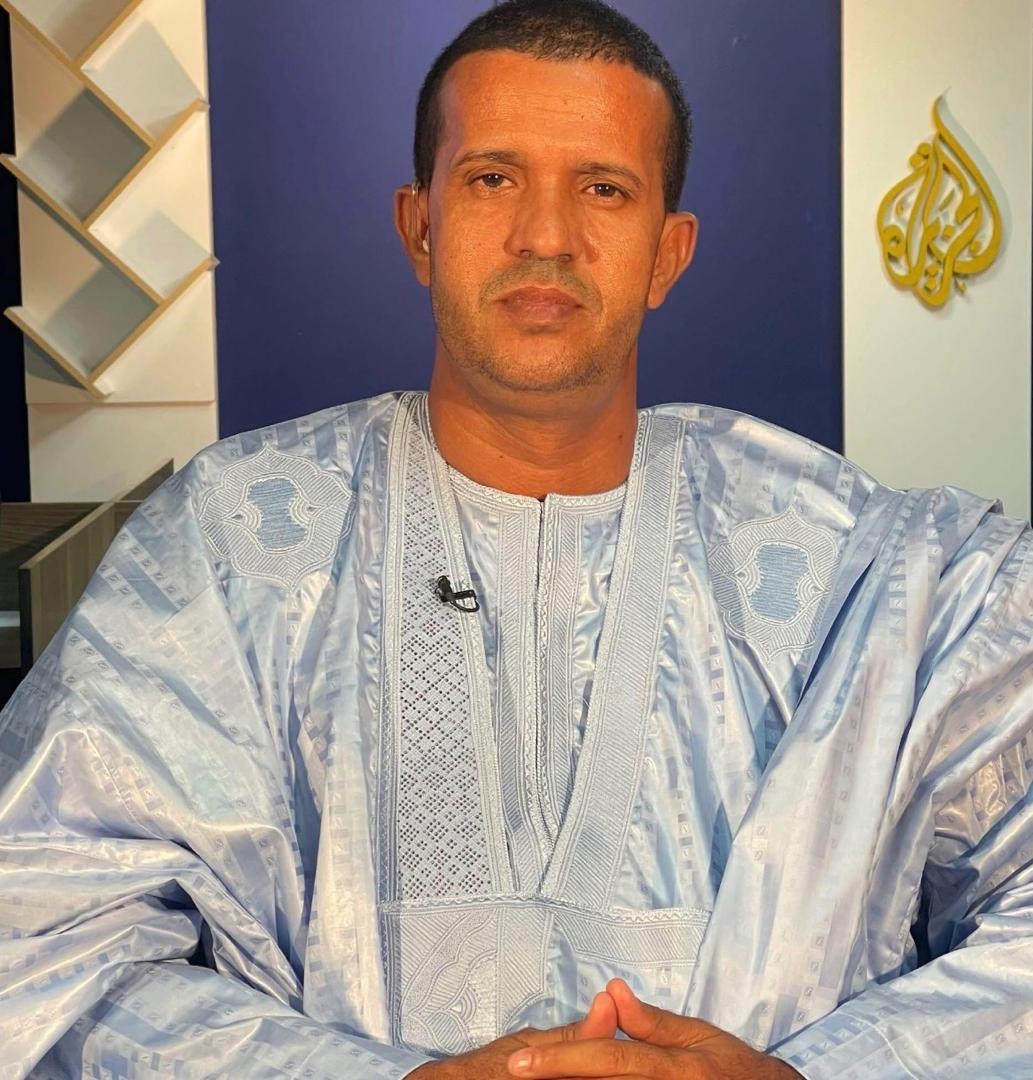 Le directeur d’Alakhbar ​​rentre chez lui après avoir été interrogé au sujet d'un tweet