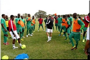CHAN 2014 : Les mourabitounes locaux quittent Nouakchott pour Kigali - [Vidéo & PhotoReportage]