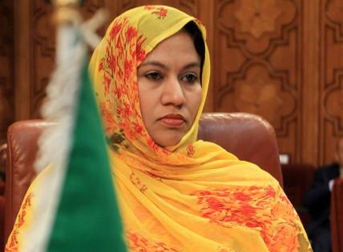 Naha Mint Hamdi Ould Mouknass : quand la longévité dans les responsabilités devient un sujet de controverse, au lieu d’être une occasion d’évaluer le bilan