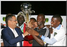 Football 1ere division : Un sacre en apothéose - [Reportage Photos]